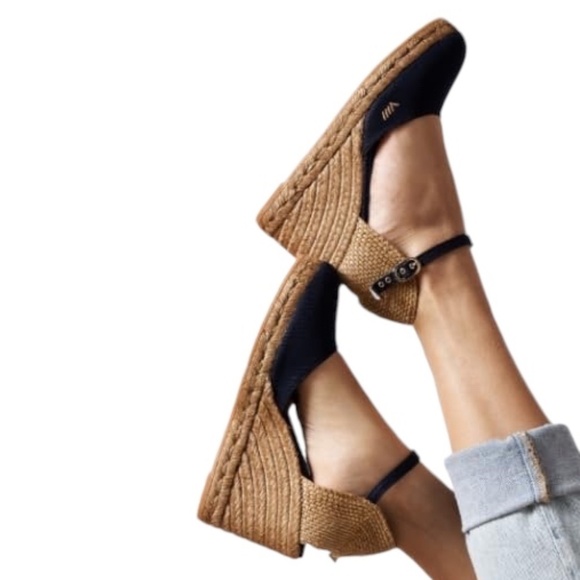 VISCATA Gava Canvas Wedge Handmade 2 ½” Heel Women's Sandals, Size 39/8 - Picture 1 of 14
